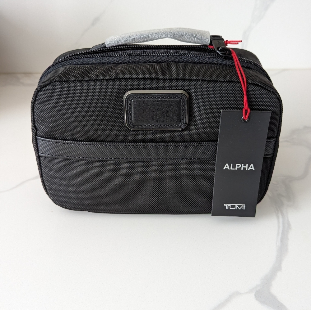 TUMI Split Travel Kit ALPHA